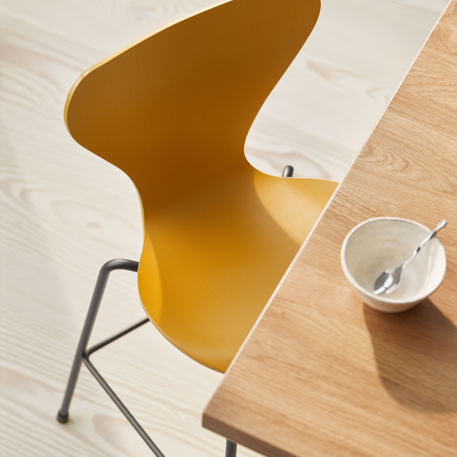 Series 7 Junior Chair